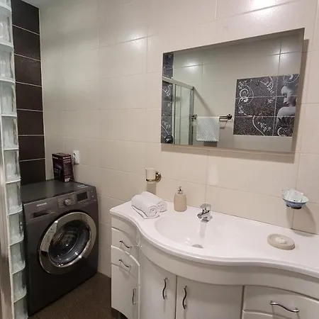 Apartment Riccardos's Brasov